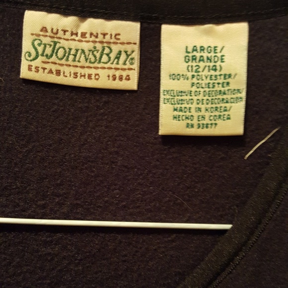 Vest - Picture 2 of 4